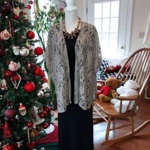 LACED TUNIC. NWOT/NEVER WORN